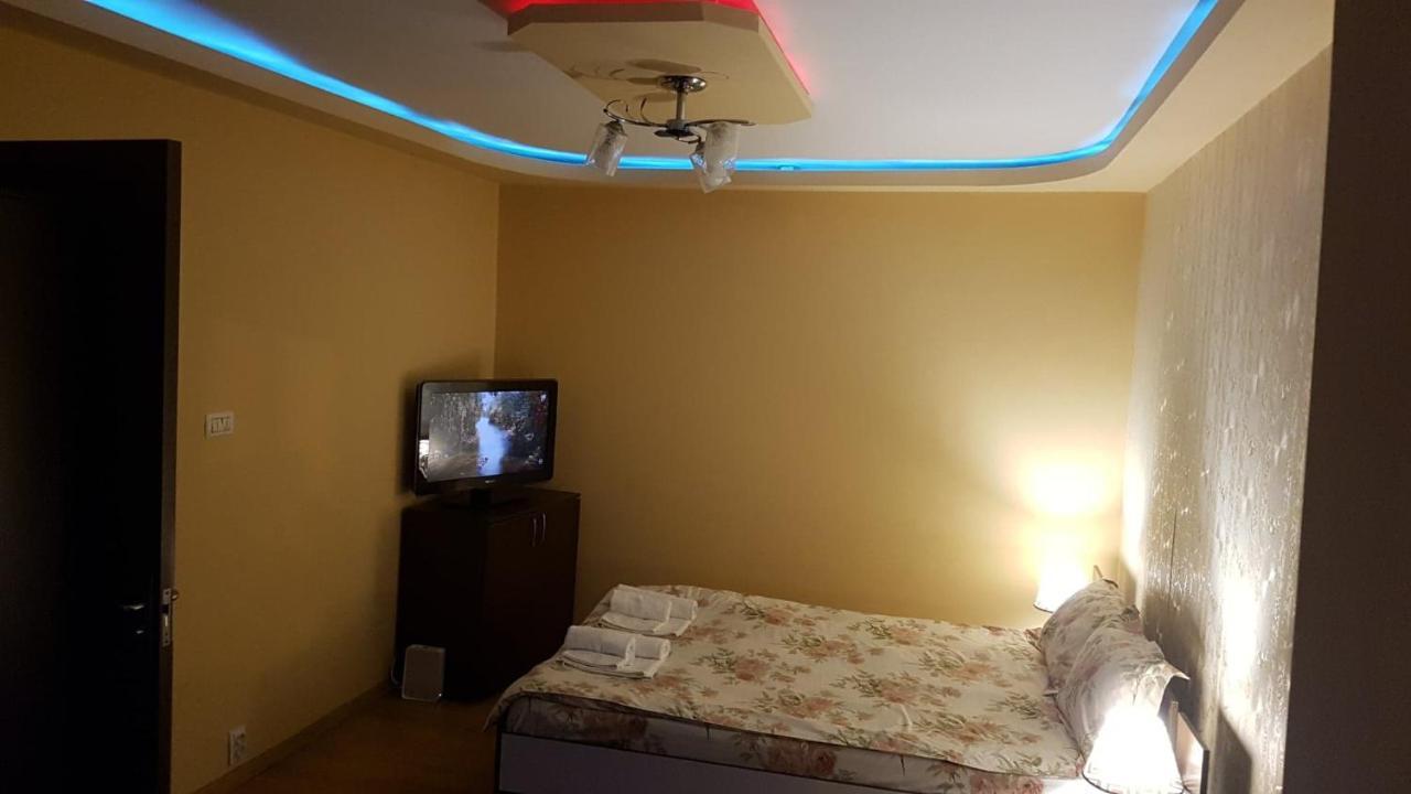 Apartment Near Center